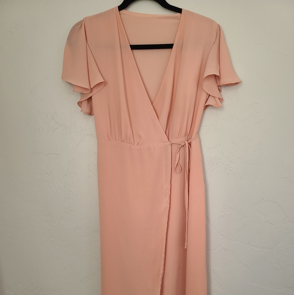 Short pink v neck dress